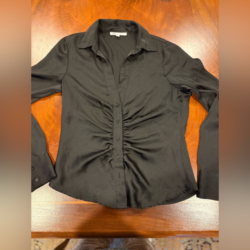 Elegant Black Women's Top, by DR2 , size XS - Picture 3 of 7